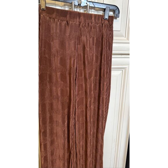 Meshki Women's Yara Plisse High Waist Pull On Wide Leg Pants Brown Sz Small NWOT - Picture 3 of 7